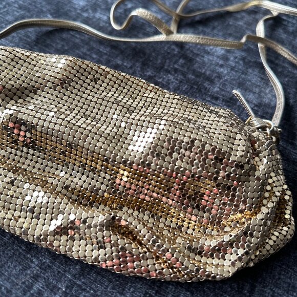 Whiting & Davis Vintage Gold Cocktail Purse - Picture 4 of 4